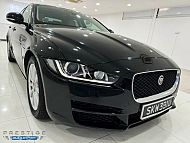 Jaguar XE 2.0 I4P TSS 2015 Black RevCam Pushstart